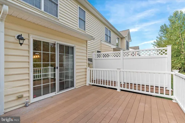 $489,999 | 106 Farm Meadows Lane, Hockessin, DE 19707