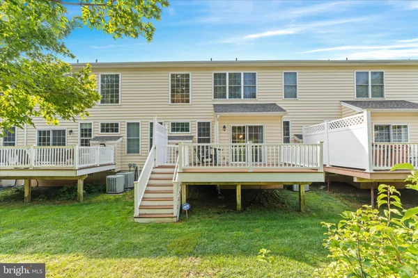 $489,999 | 106 Farm Meadows Lane, Hockessin, DE 19707
