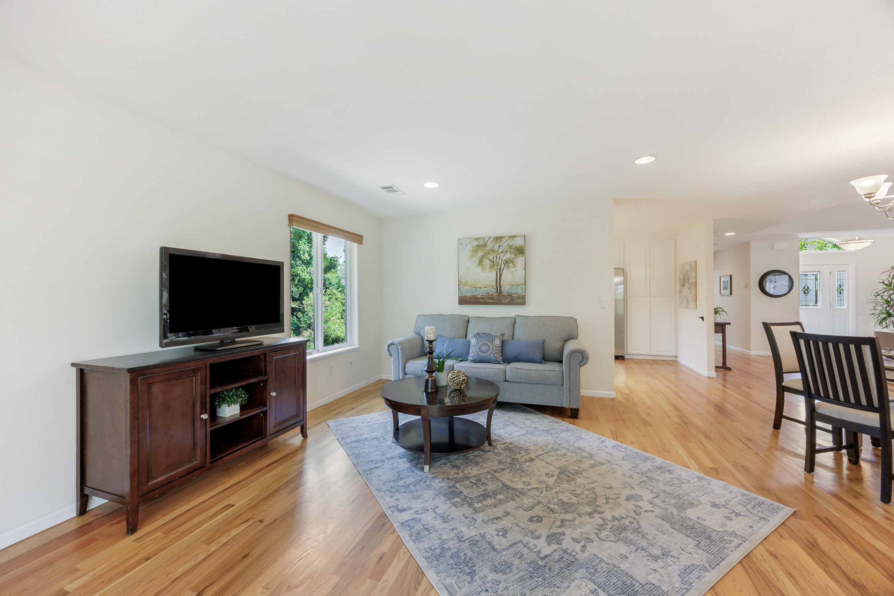 124 Walnut Place Phoenix, OR 97535 - Photo 13 of 56 APX_3530