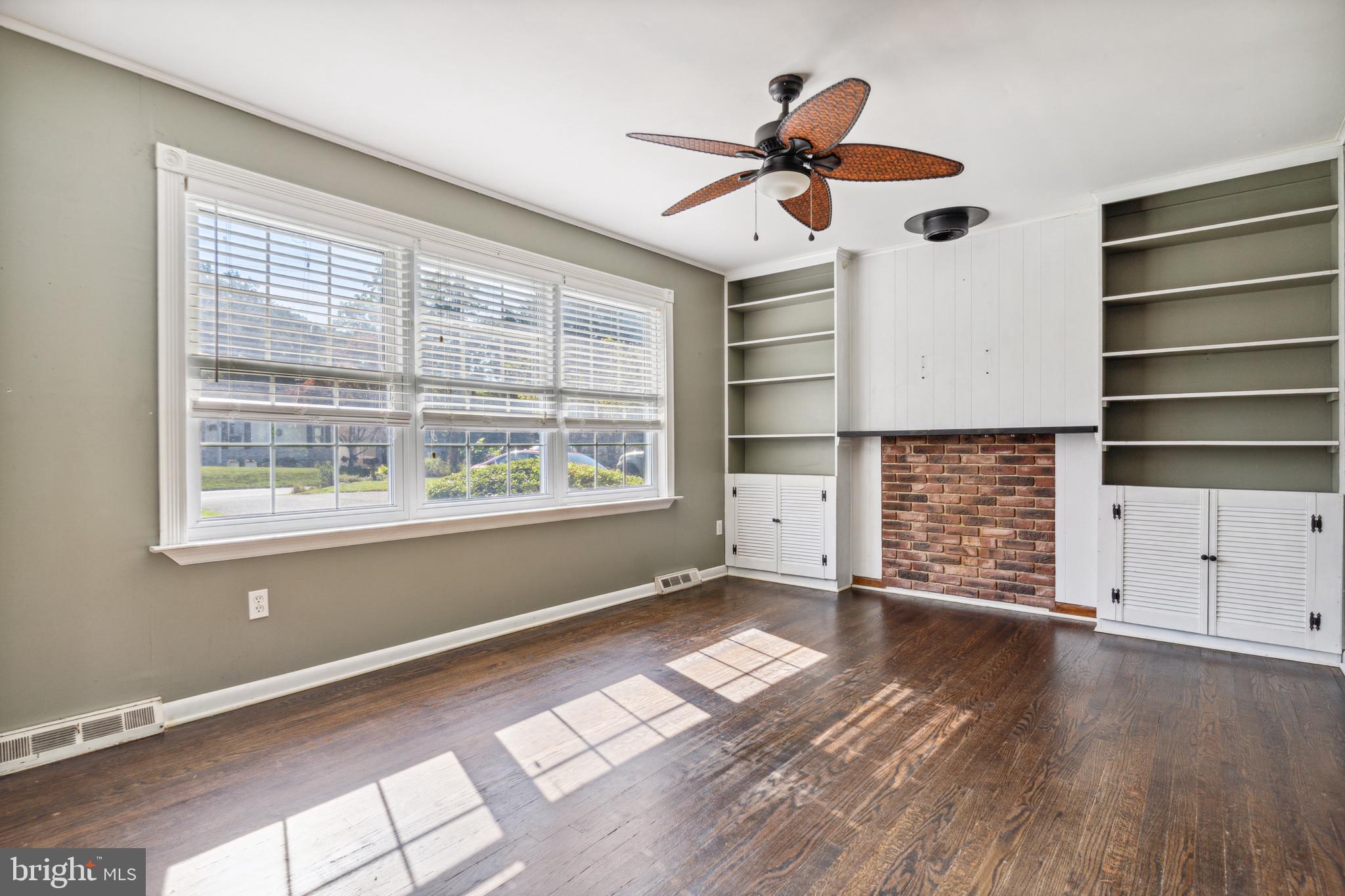 1408 Gilbert Road Arnold, MD 21012 - Photo 15 of 41 Family Room