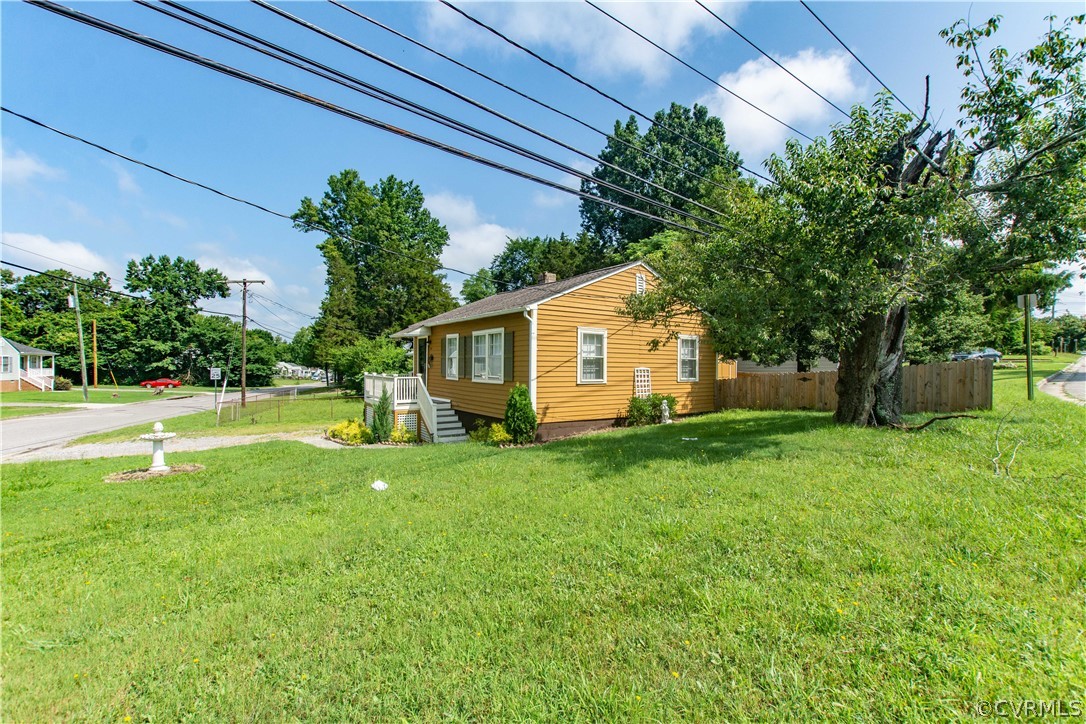 449 Spring Street Petersburg, VA 23803 - Photo 8 of 48 Gallery Image 8