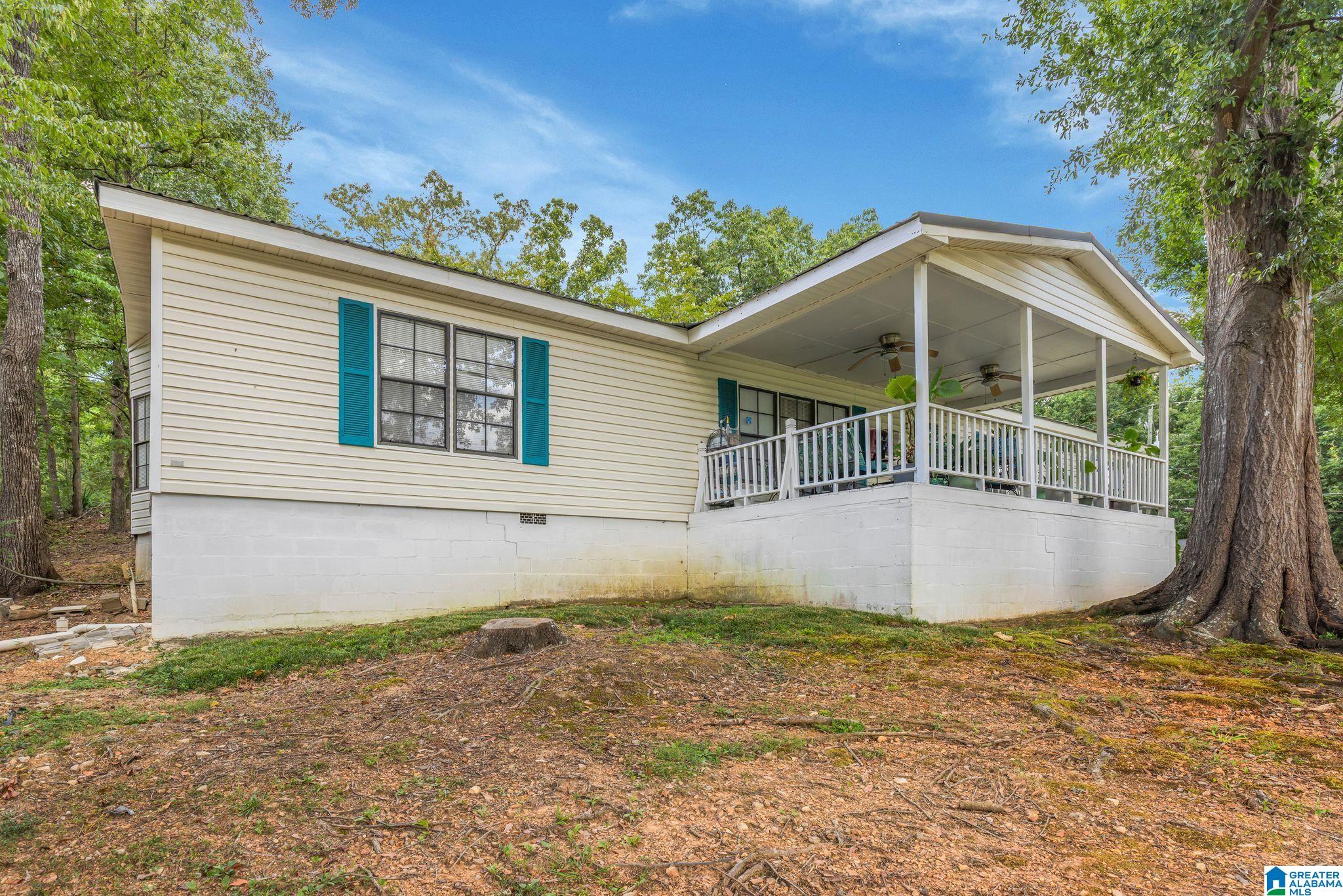 41 Chatham Court Pelham, AL 35124 - Photo 2 of 33