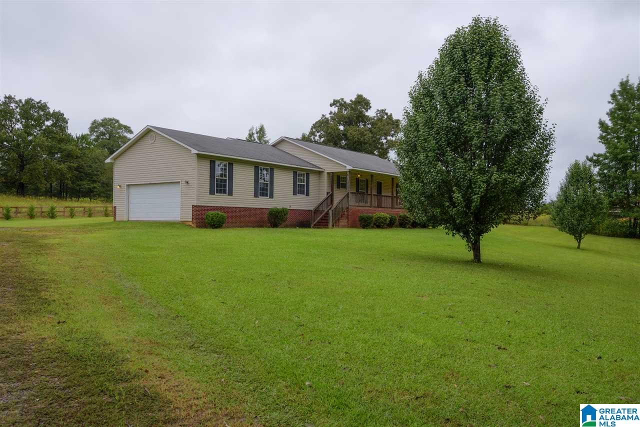 238 Clark Road Jasper, AL 35503 - Photo 2 of 20