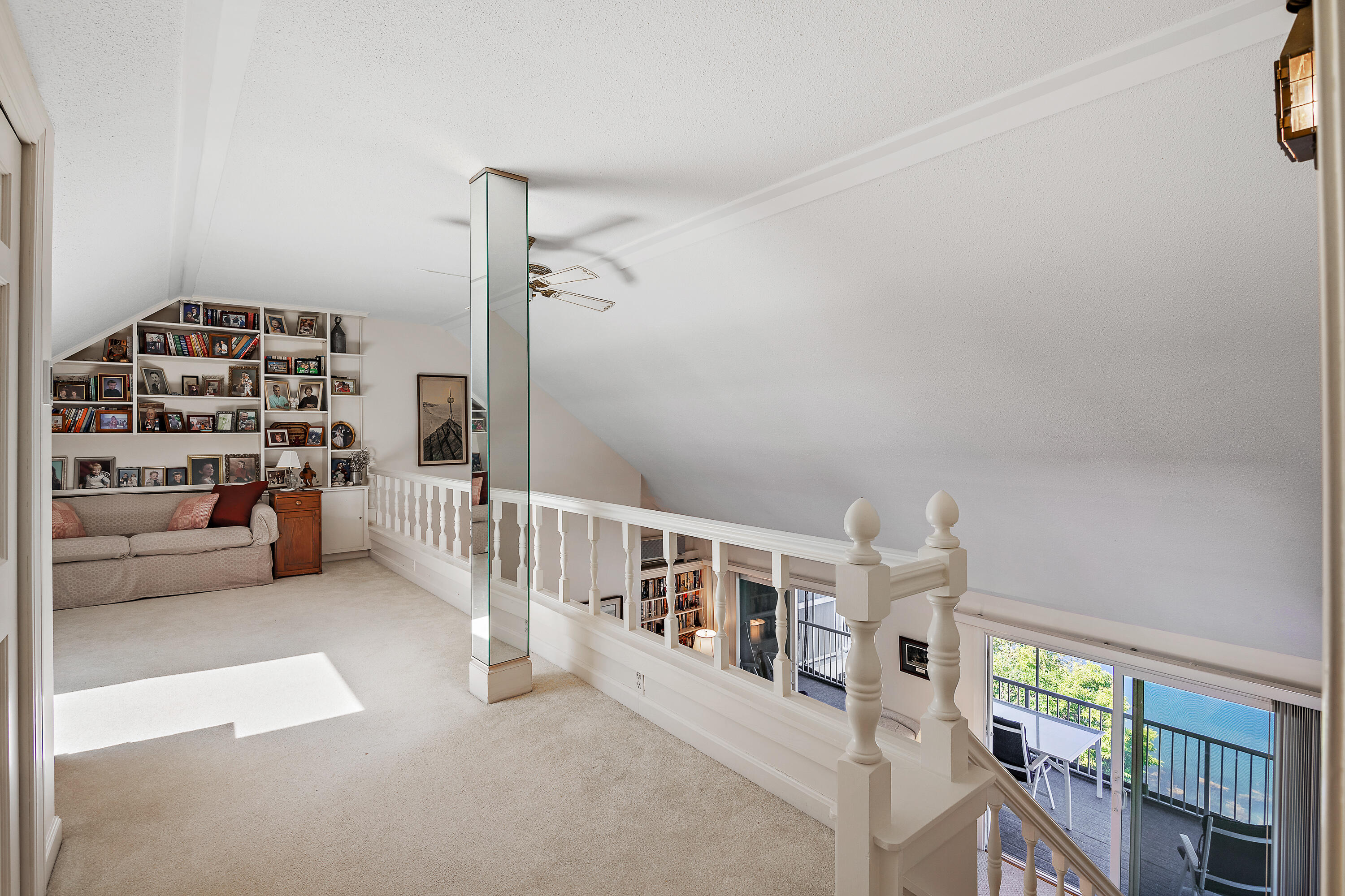 15 Stage Neck Road, Unit 6 York, ME 03909 - Photo 22 of 38 Family Room