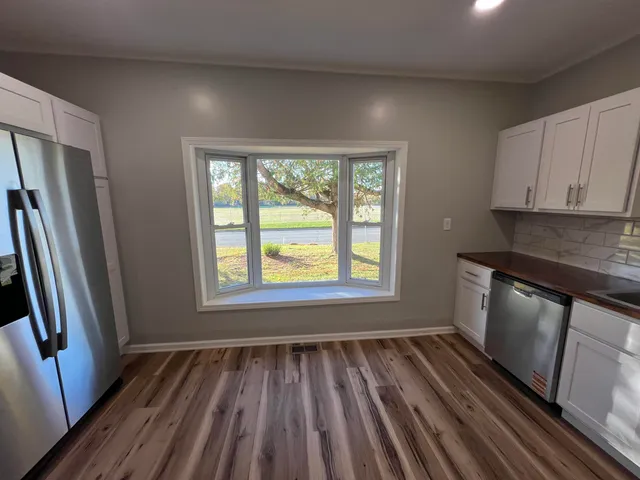 $269,900 | 412 North Darling Avenue, Fremont, MI 49412