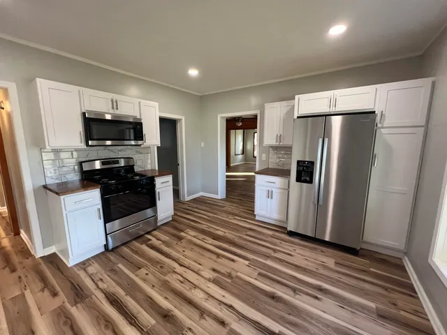 $269,900 | 412 North Darling Avenue, Fremont, MI 49412