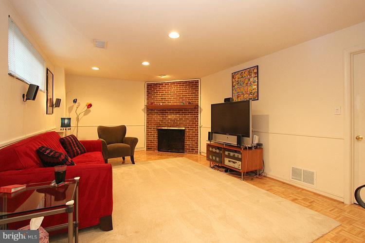 6316 Rockhurst Road Bethesda, MD 20817 - Photo 4 of 24 Basement