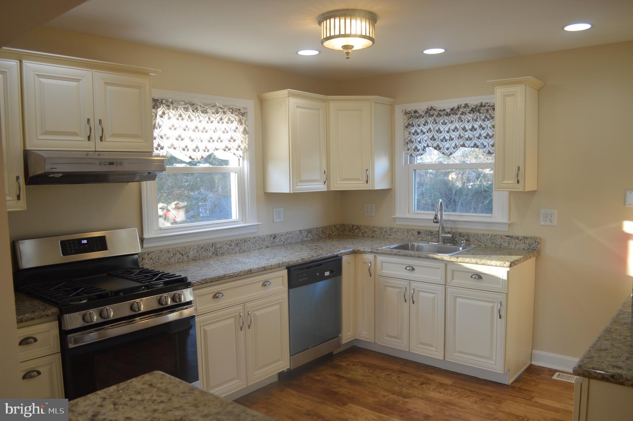 2 Kirk Lane Brookhaven, PA 19015 - Photo 7 of 43 Kitchen, granite counters