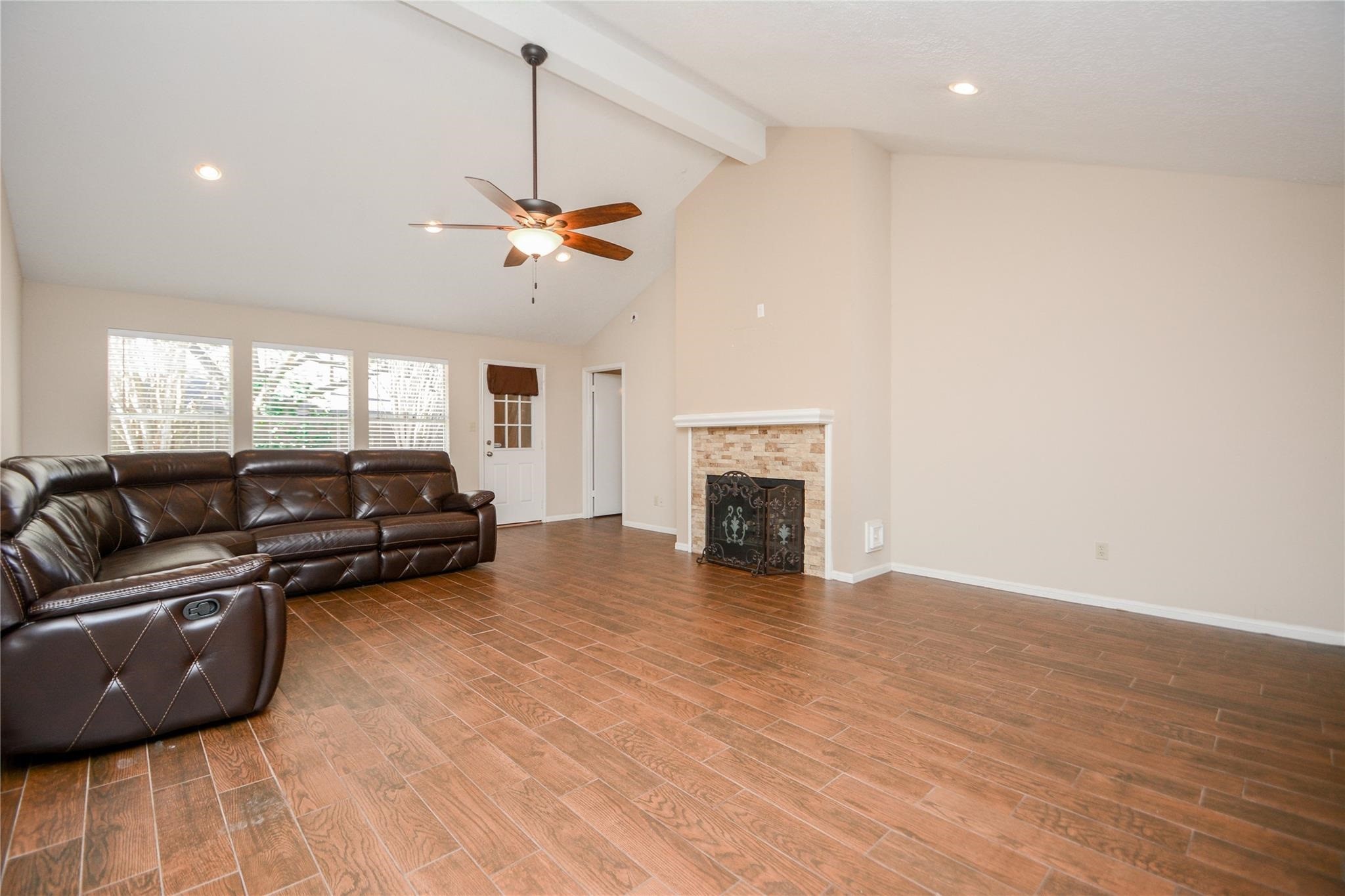 19635 Westbridge Lane Spring, TX 77379 - Photo 5 of 35