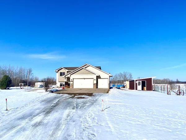 $414,900 | 10993 Highway 70, Rock Creek, MN 55063