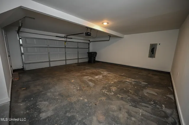 $319,900 | 1123 Tara Drive, Hernando, MS 38632