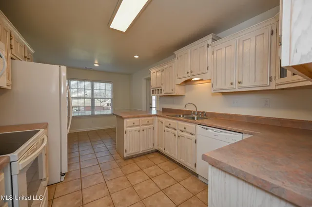 $319,900 | 1123 Tara Drive, Hernando, MS 38632