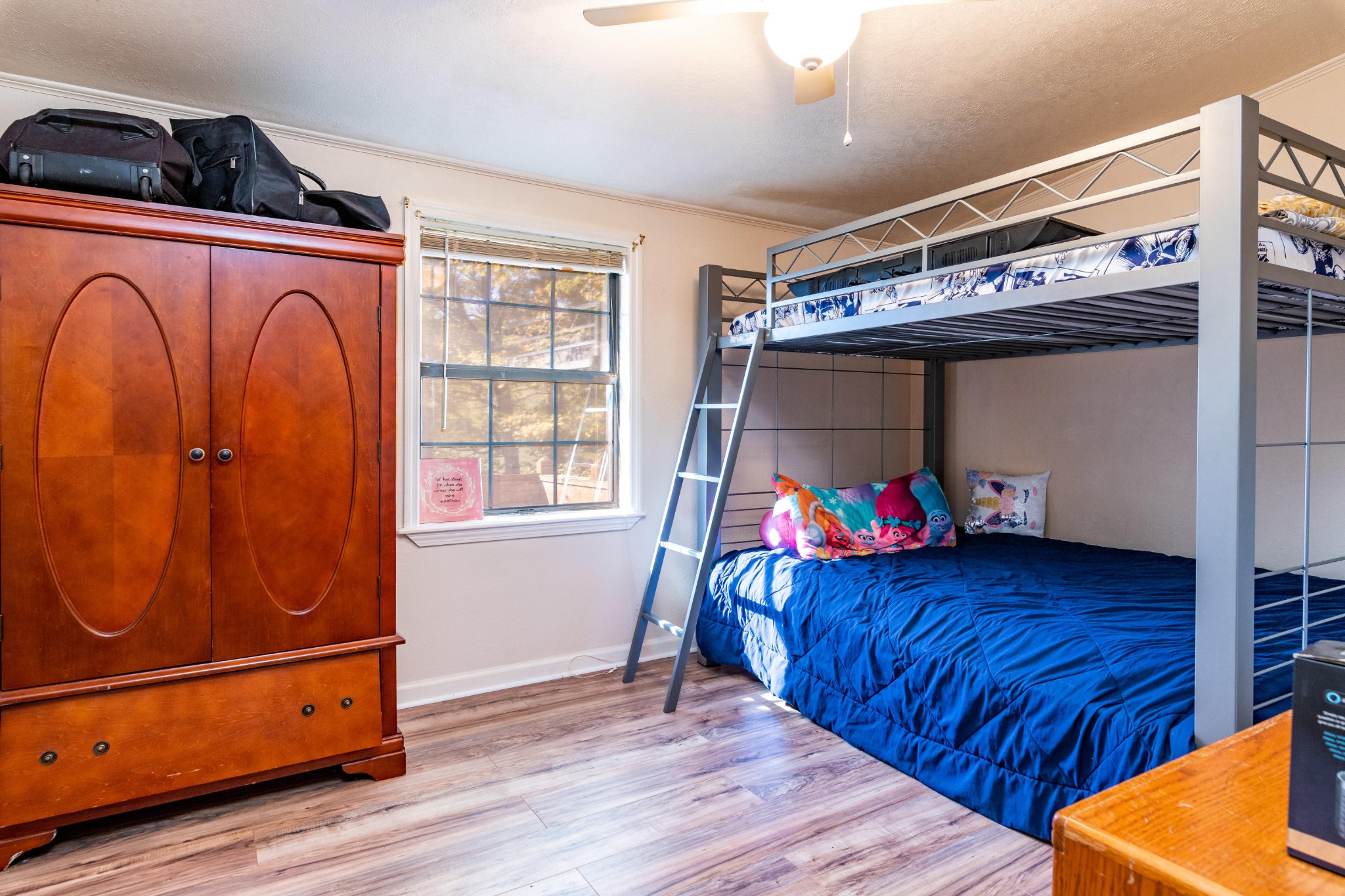 232 Pattie Gap Road Philadelphia, TN 37846 - Photo 10 of 31 a view of a room with wooden floor and window