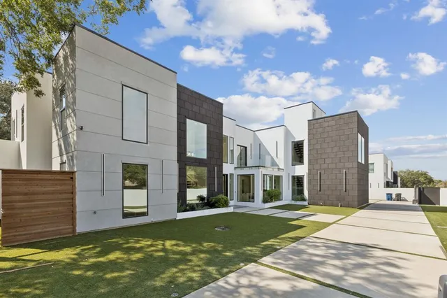 $2,999,999 | 6118 Walnut Hill Lane, Dallas, TX 75230