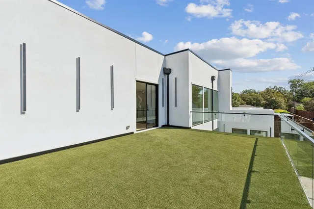 $2,999,999 | 6118 Walnut Hill Lane, Dallas, TX 75230