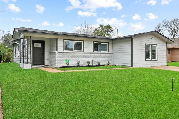 $259,900 | 3816 Kaplan Drive, Pasadena, TX 77503