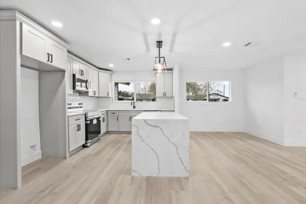 $259,900 | 3816 Kaplan Drive, Pasadena, TX 77503