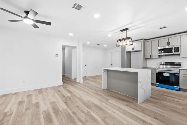 $269,000 | 3816 Kaplan Drive, Pasadena, TX 77503