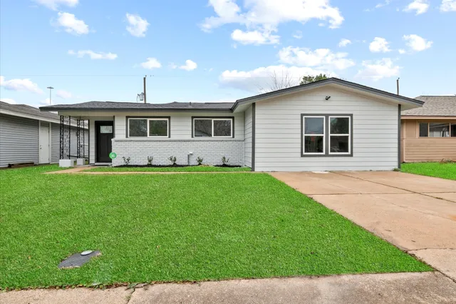 $269,000 | 3816 Kaplan Drive, Pasadena, TX 77503