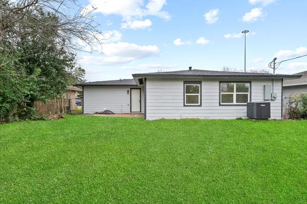 $259,900 | 3816 Kaplan Drive, Pasadena, TX 77503