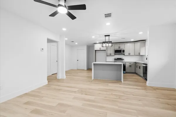 $259,900 | 3816 Kaplan Drive, Pasadena, TX 77503