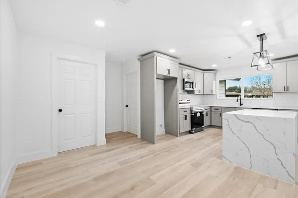 $259,900 | 3816 Kaplan Drive, Pasadena, TX 77503