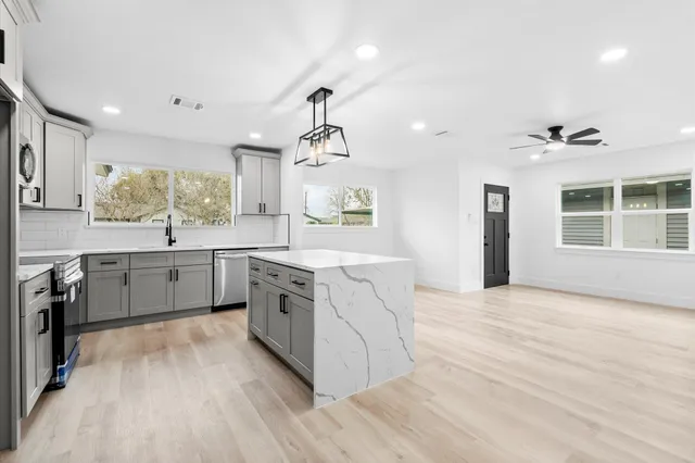 $269,000 | 3816 Kaplan Drive, Pasadena, TX 77503