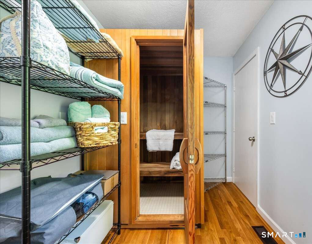 4 Sheffield Cove Road Old Saybrook, CT 06475 - Photo 20 of 40