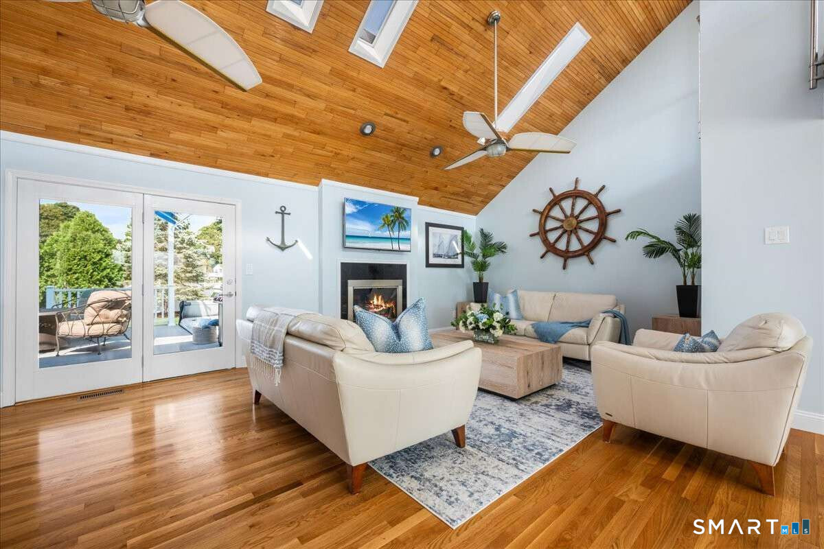 4 Sheffield Cove Road Old Saybrook, CT 06475 - Photo 4 of 40