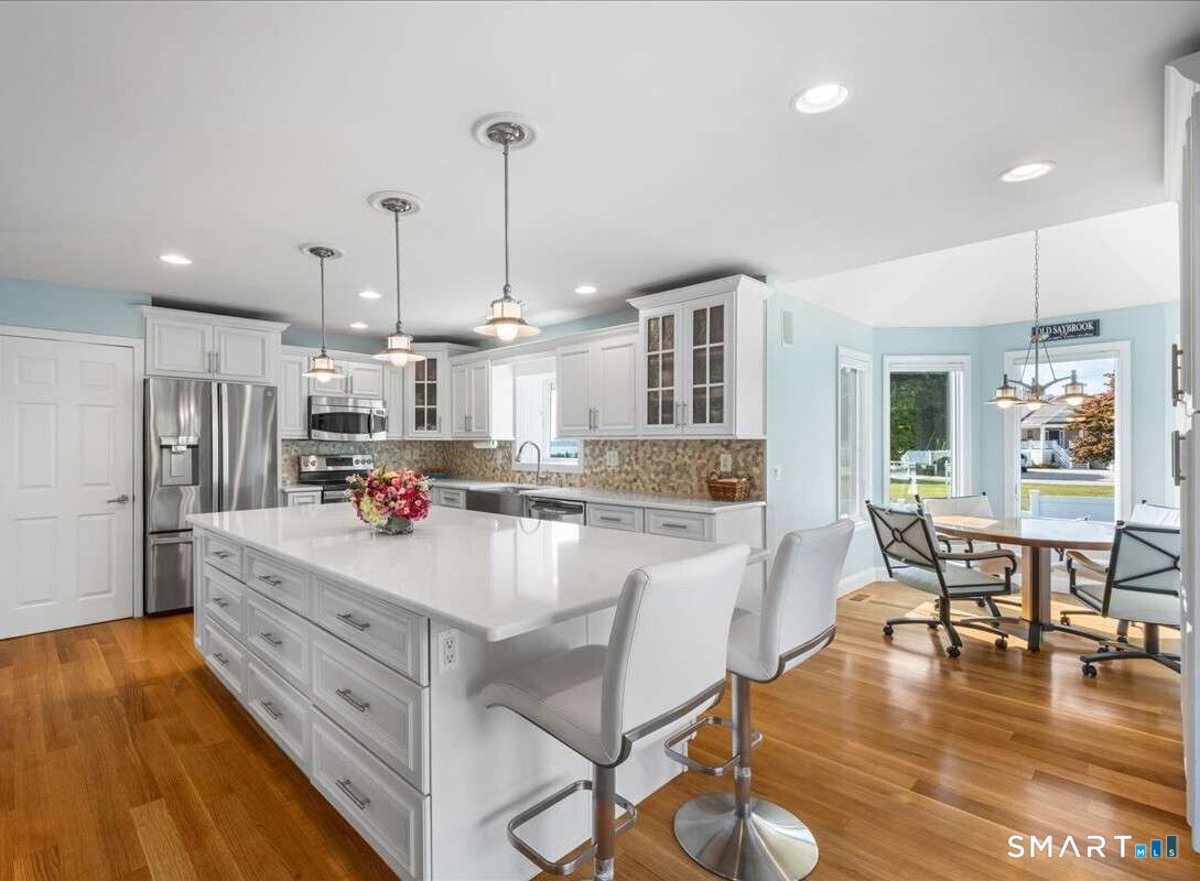 4 Sheffield Cove Road Old Saybrook, CT 06475 - Photo 8 of 40