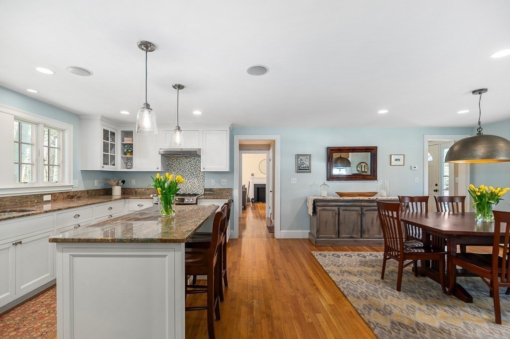 83 Postgate Road Hamilton, MA 01982 - Photo 7 of 30 Gallery Image 7
