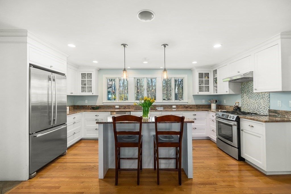 83 Postgate Road Hamilton, MA 01982 - Photo 9 of 30 Gallery Image 9