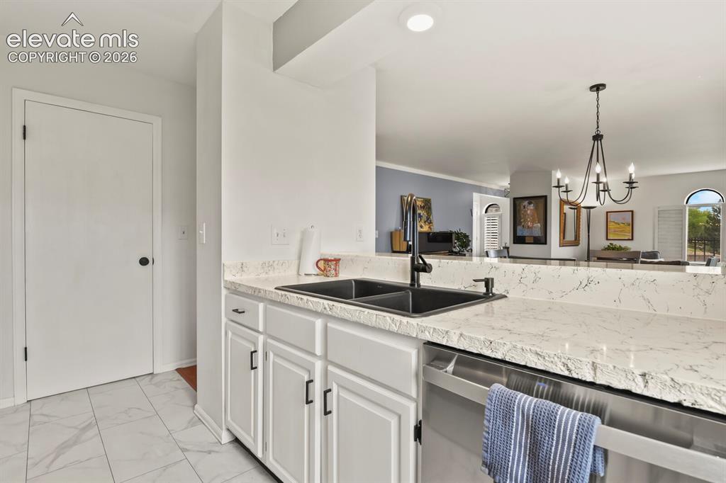 1130 Fontmore Road, Unit A Colorado Springs, CO 80904 - Photo 15 of 38