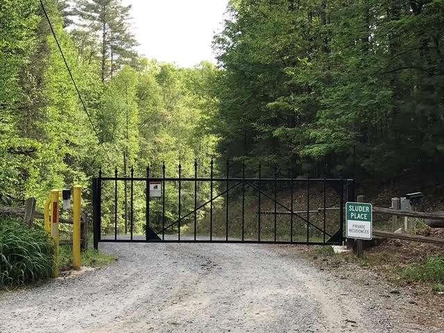 409 Harrison Sluder Road Ellijay, GA 30540 - Photo 28 of 33 a view of outdoor space with fenced