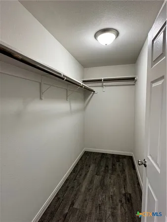 $2,500 | 909 2nd Street, Cuero, TX 77954