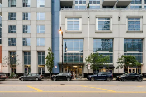 $385,000 | 1305 South Michigan Avenue, Unit 907, Chicago, IL 60605