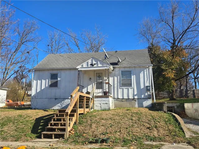 $64,900 | 412 North Folger Street, Carrollton, MO 64633