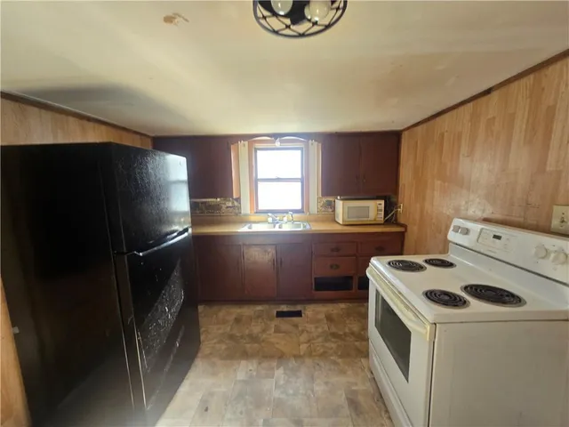 $64,900 | 412 North Folger Street, Carrollton, MO 64633