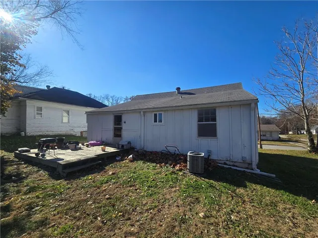 $64,900 | 412 North Folger Street, Carrollton, MO 64633