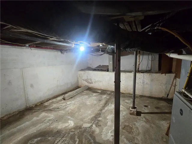 $64,900 | 412 North Folger Street, Carrollton, MO 64633