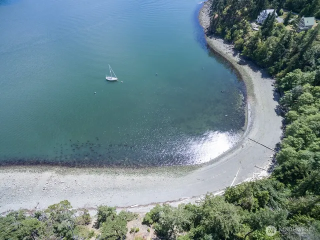 $698,000 | 7541 Holiday Boulevard, Anacortes, WA 98221