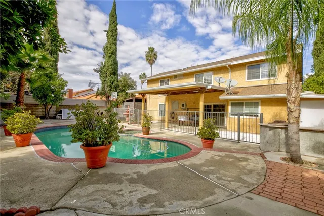 a view of a house with sitting area