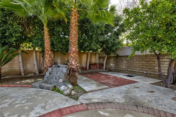$1,069,000 | 15224 Knapp Street, North Hills, CA 91343