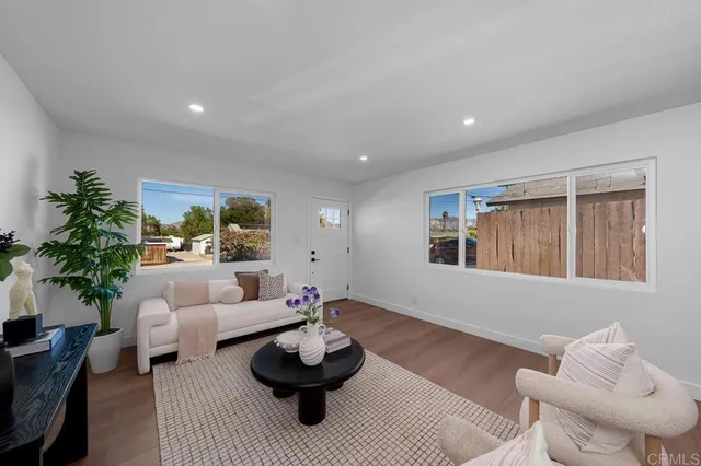 $774,900 | 12721 Julian Avenue, Lakeside, CA 92040