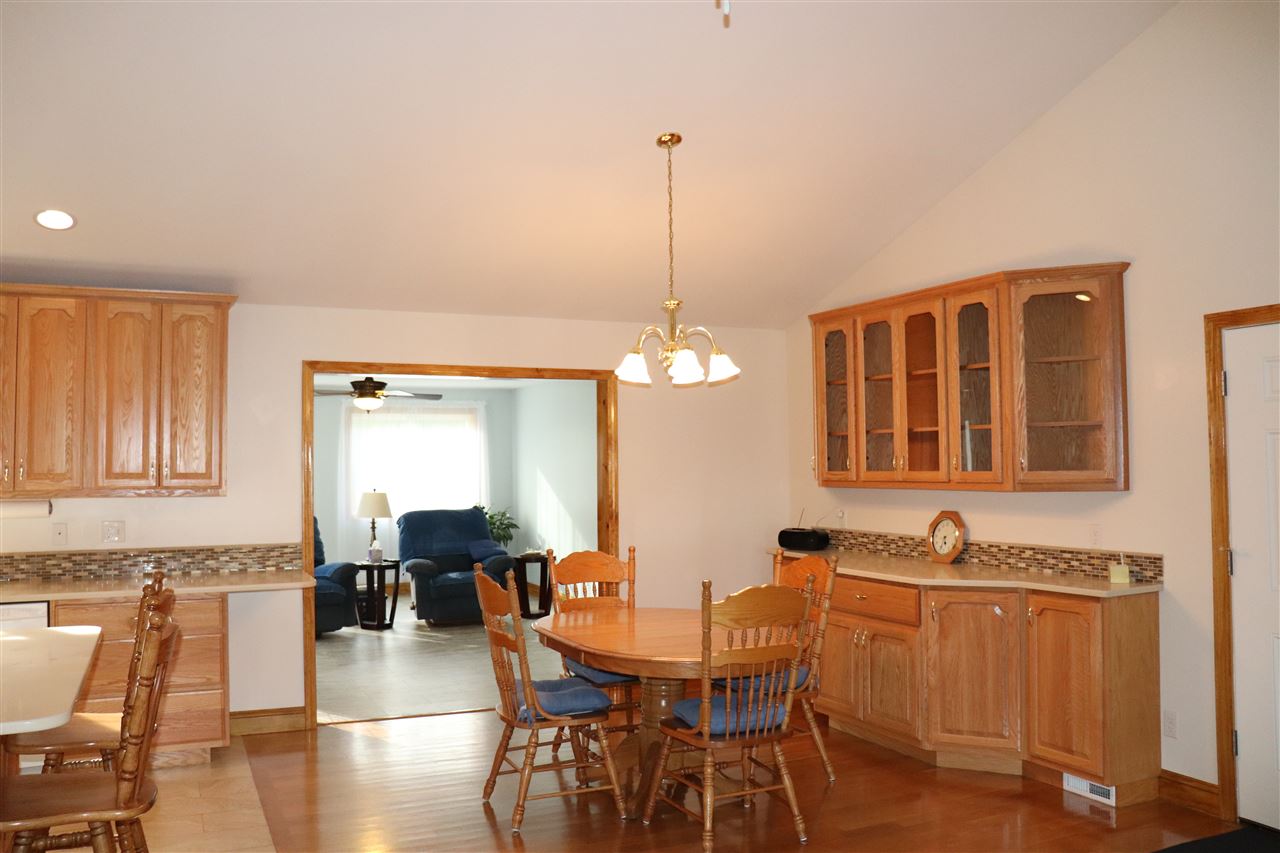 13 Crimson Lane Rochester, NH 03868 - Photo 3 of 32