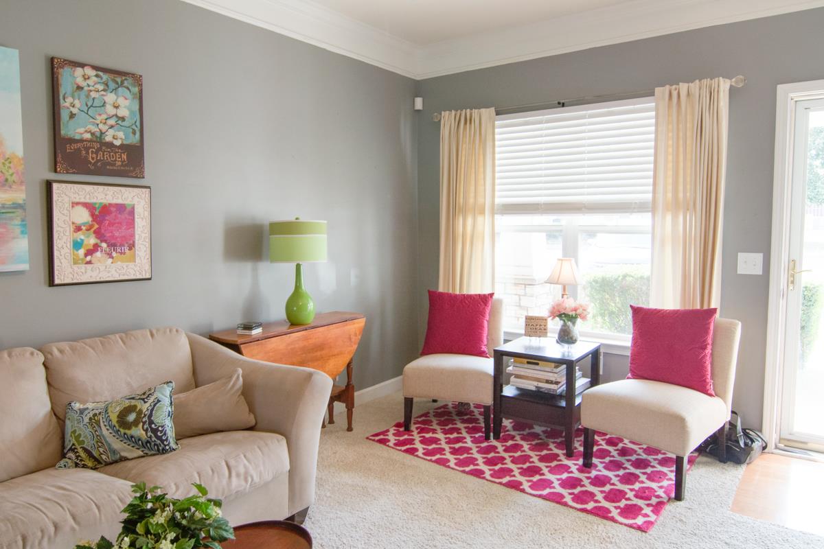 3535 Bell Road, Unit 705 Nashville, TN 37214 - Photo 6 of 20 a living room with furniture and a large window