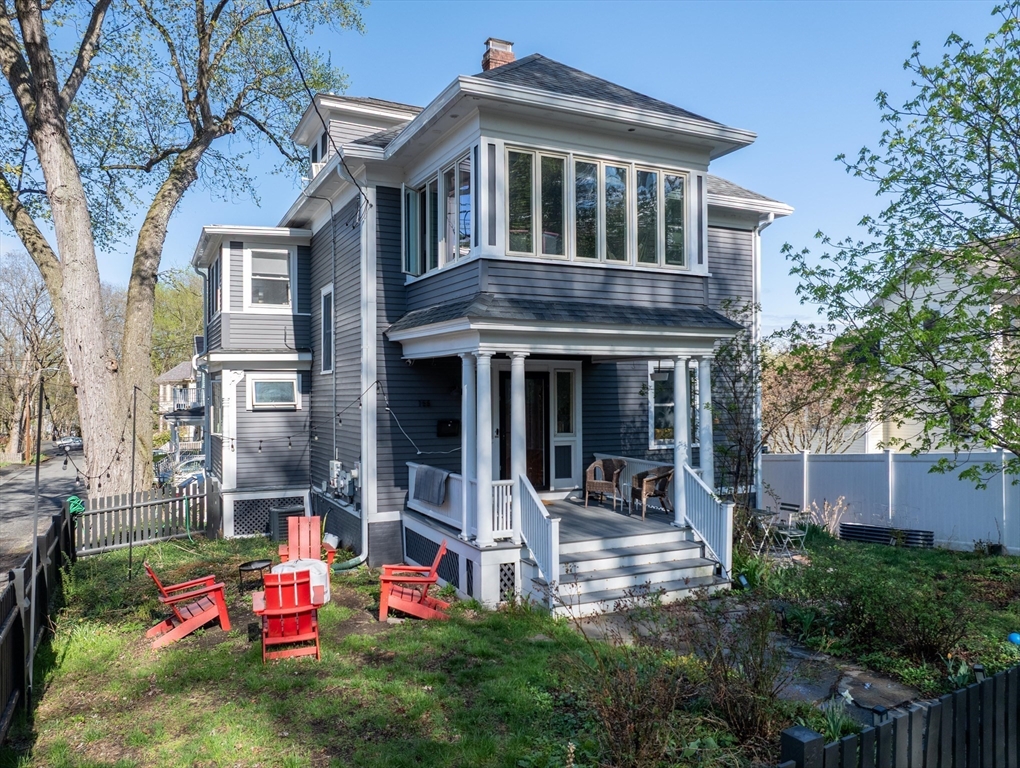 155 Prospect Street Northampton, MA 01060 - Photo 2 of 30