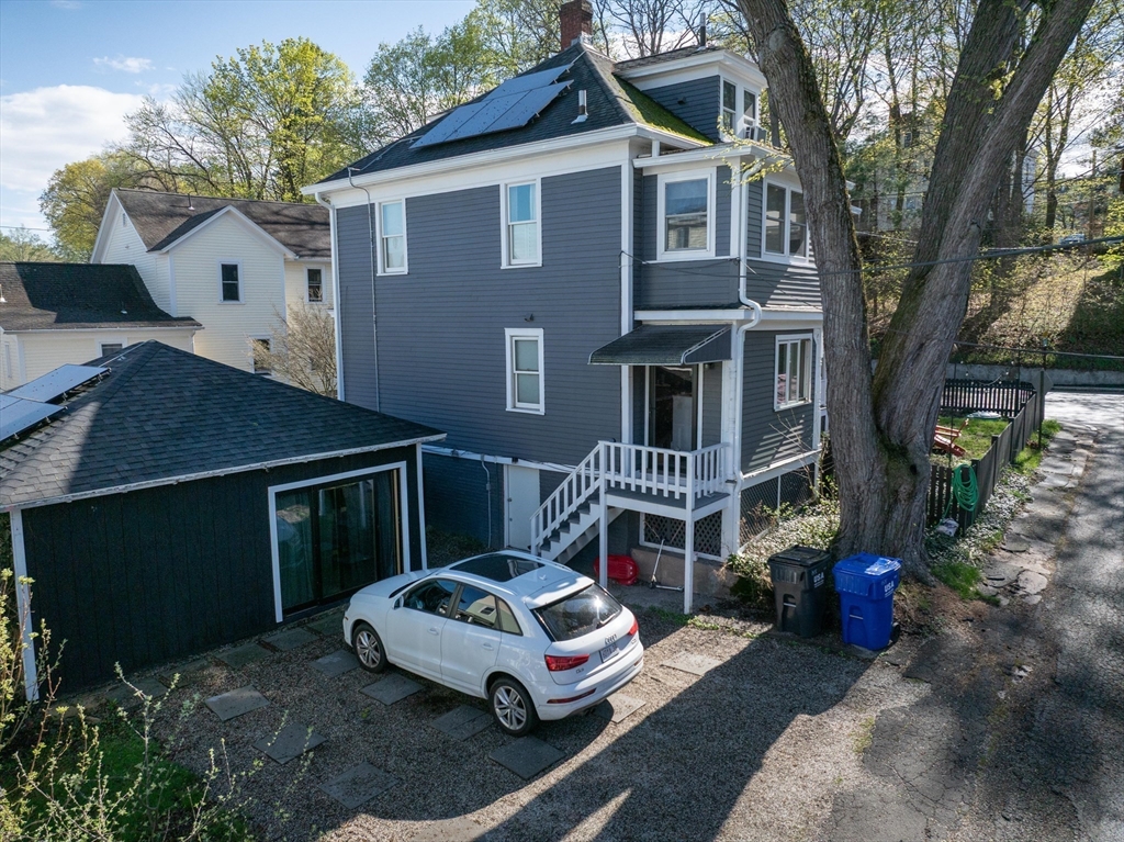 155 Prospect Street Northampton, MA 01060 - Photo 3 of 30