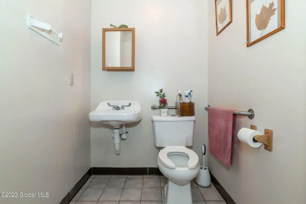 $525,000 | 46 Columbia Street, Albany, NY 12207
