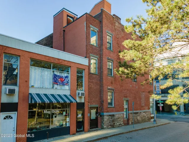 $525,000 | 46 Columbia Street, Albany, NY 12207